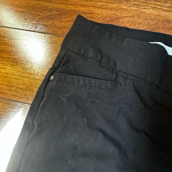 Perfect condition. No flaws. Stretchy - Picture 3 of 3